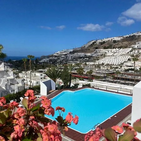 Modern Duplex Near Swimming Pool